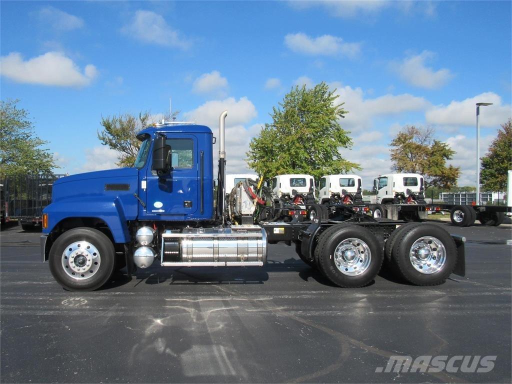 Mack PI64T Truck Tractor Units