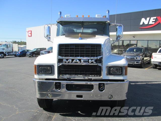 Mack PI64T Truck Tractor Units