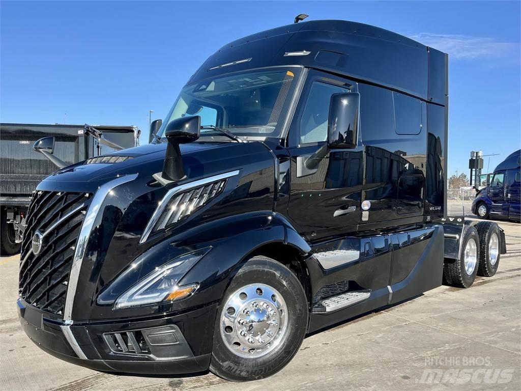 Volvo VNL64T640 Truck Tractor Units