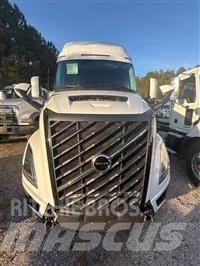 Volvo VNL64T860 Truck Tractor Units