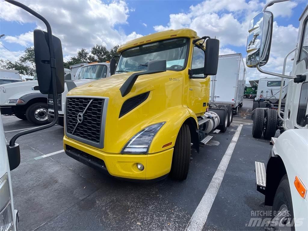 Volvo VNR64T300 Truck Tractor Units
