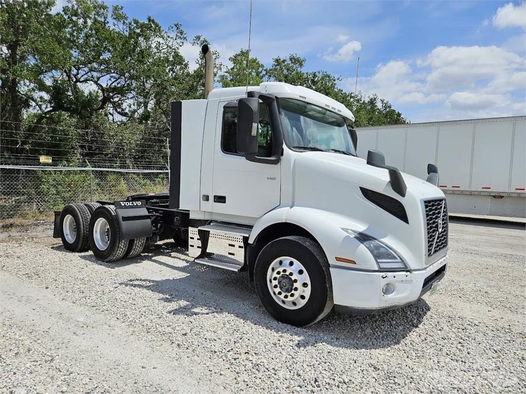 Volvo VNR64T300 Truck Tractor Units