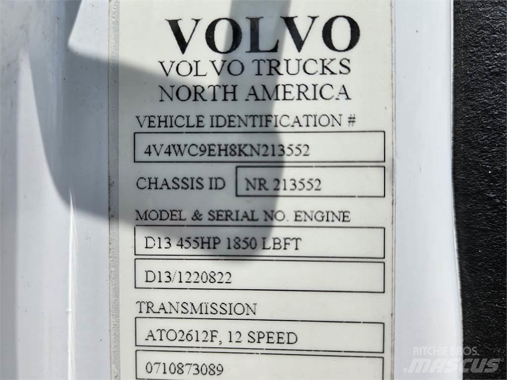 Volvo VNR64T300 Truck Tractor Units