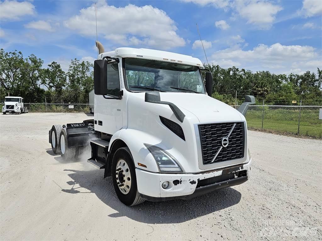 Volvo VNR64T300 Truck Tractor Units