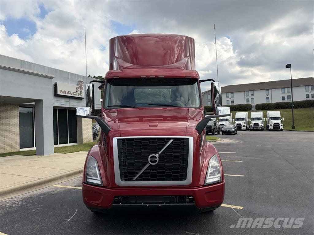 Volvo VNR64T300 Truck Tractor Units