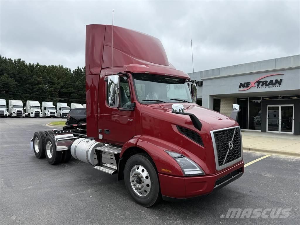 Volvo VNR64T300 Truck Tractor Units