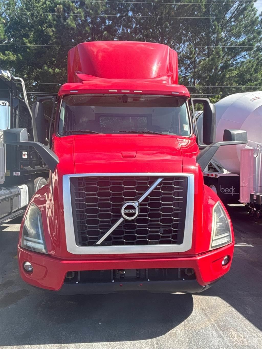 Volvo VNR64T300 Truck Tractor Units