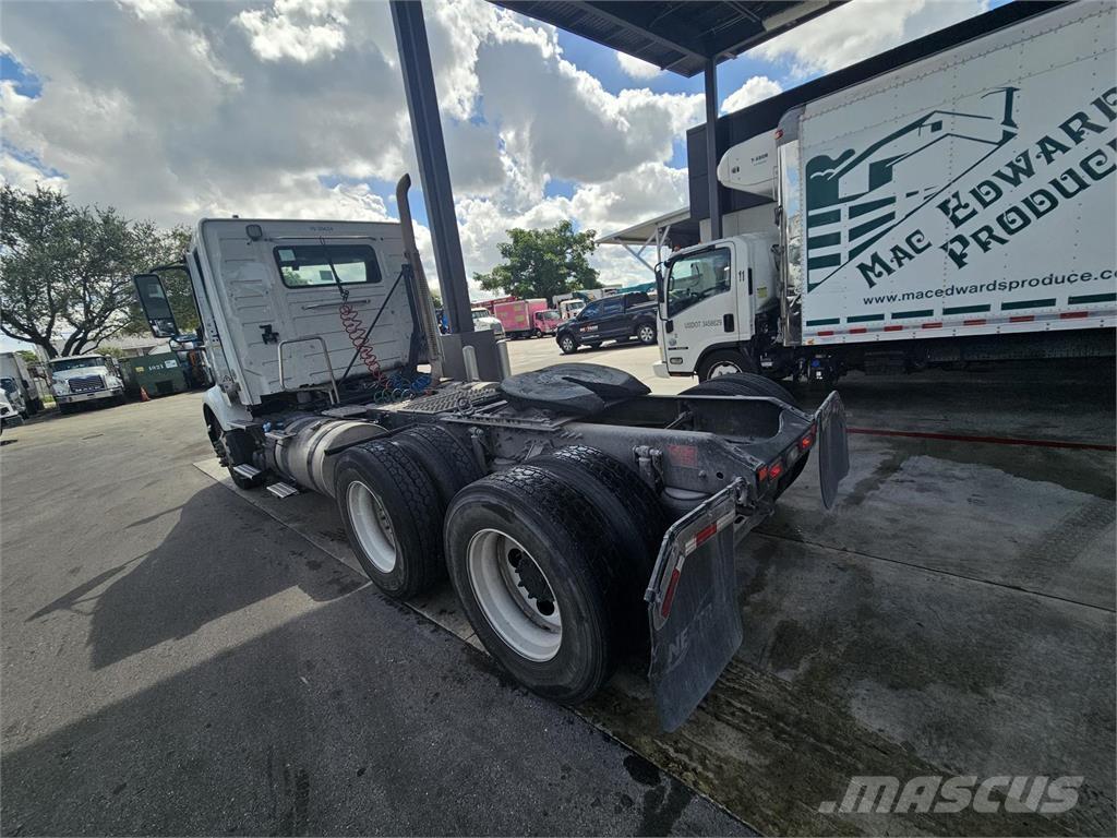 Volvo VNR64T300 Truck Tractor Units