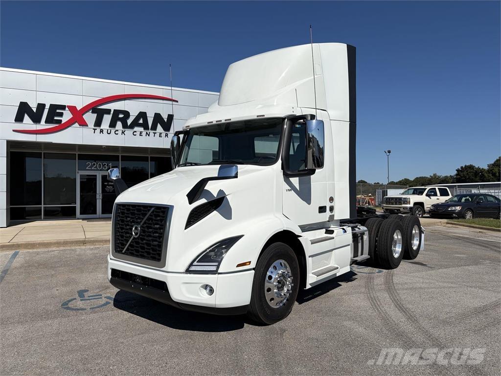 Volvo VNR64T300 Truck Tractor Units