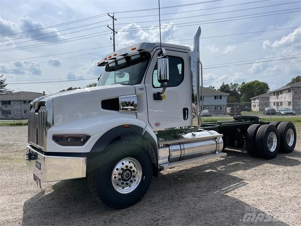 Western Star 49X Truck Tractor Units