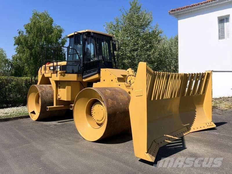 CAT 826H Soil compactors