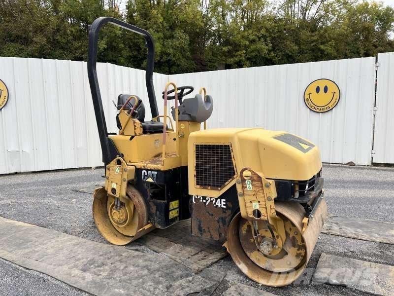 CAT CB-224E Soil compactors
