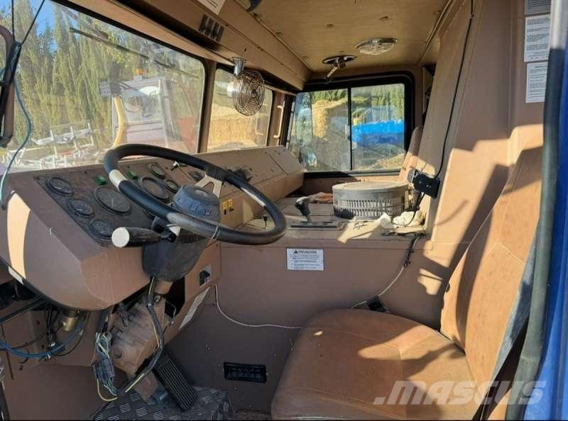 Condor 125/S All terrain cranes