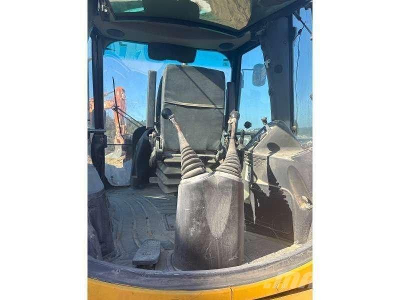 JCB 4CX TLB's