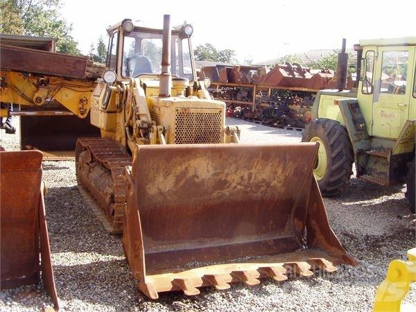 CAT 955L Crawler FEL's