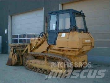 Komatsu D53S Crawler FEL's
