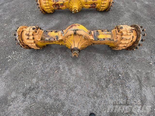 CASE 821 c axles Axles