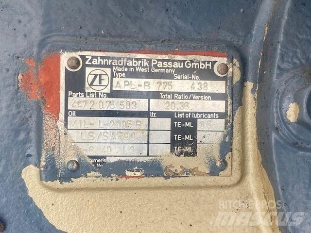 Liebherr A 932 AXLES Axles