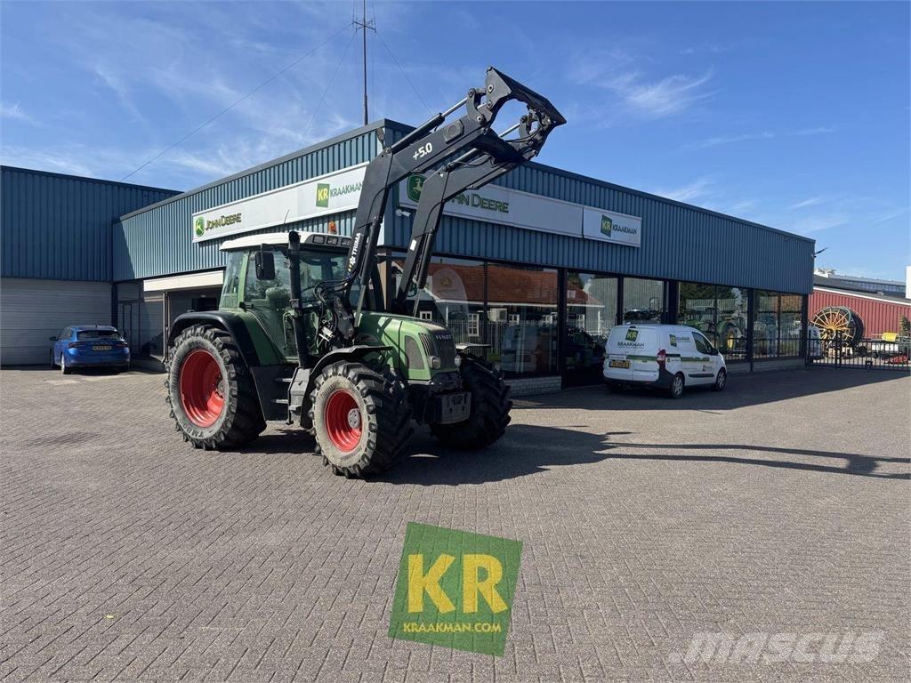 Fendt 716 Vario Tractors