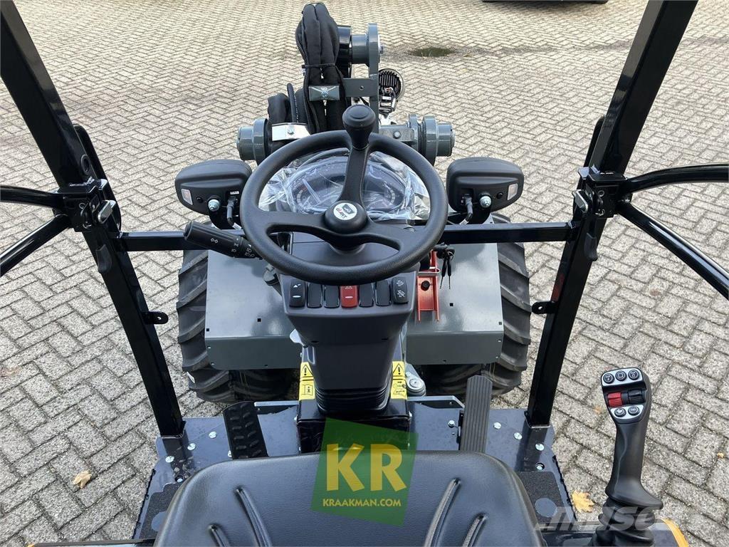 GiANT G2700 HD+ FEL`s