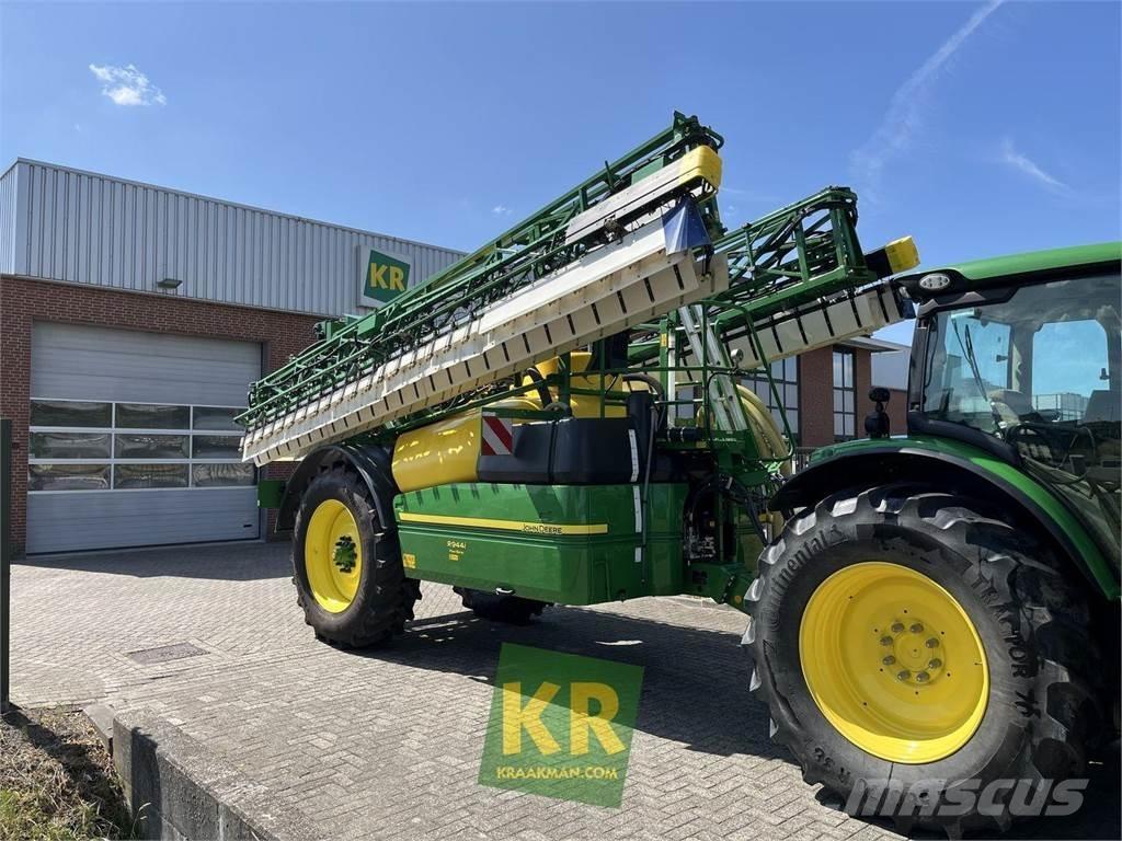 John Deere R944I Self-propelled sprayers