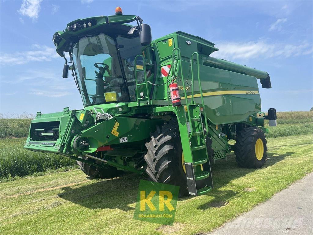 John Deere T660 Combine harvesters