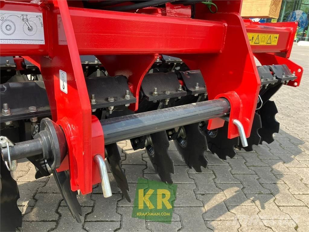 Metal-Fach Overig Other farming machines