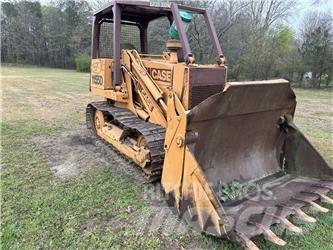 CASE 1155D Crawler FEL's