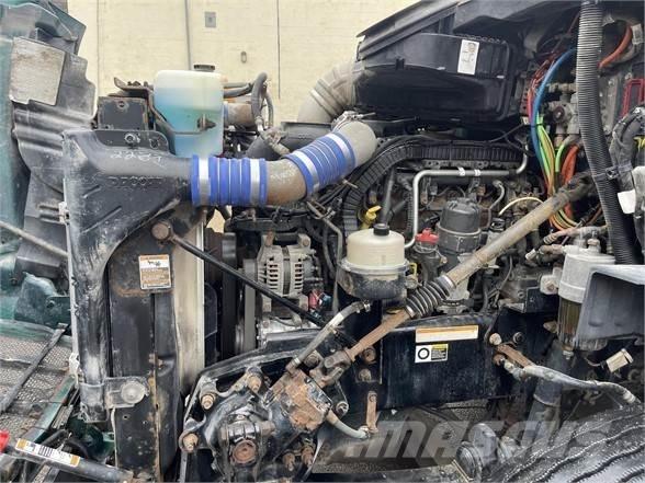 Peterbilt 579 Truck Tractor Units