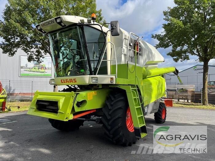 CLAAS MEDION 310 Combine harvesters