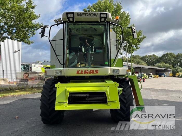 CLAAS MEDION 310 Combine harvesters
