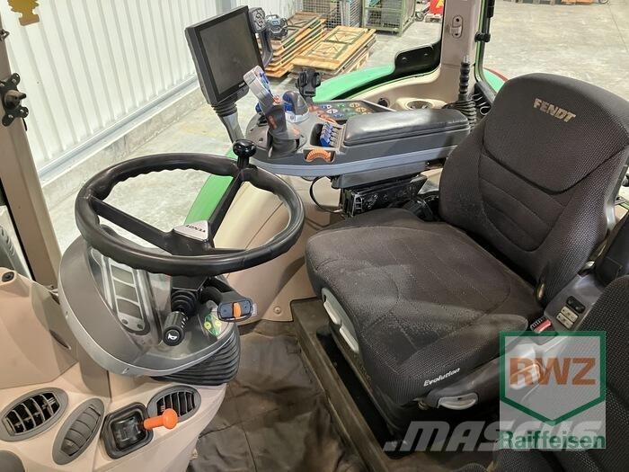 Fendt 700 Vario S4 Tractors