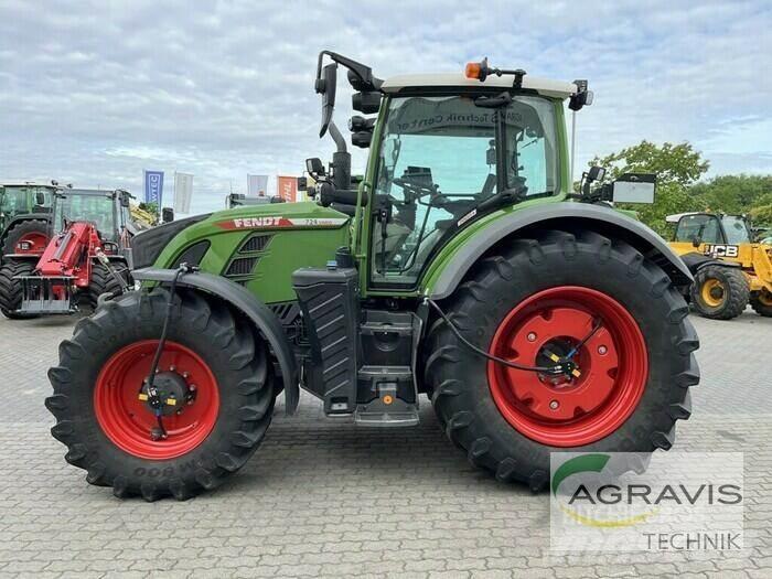 Fendt 724 VARIO GEN-6 Tractors