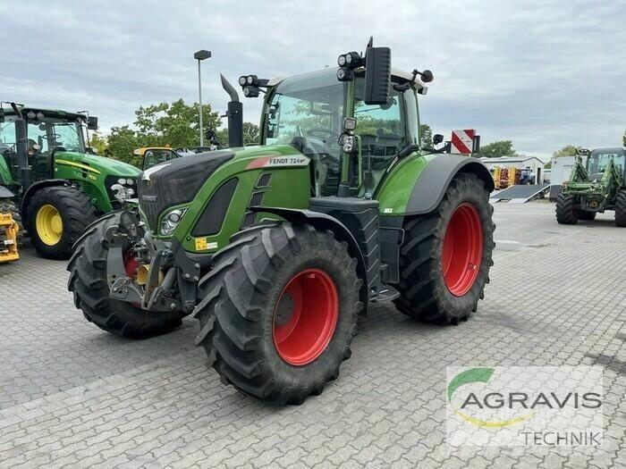 Fendt 724 VARIO S4 Tractors