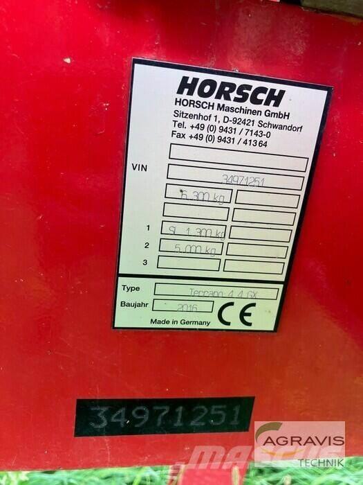 Horsch TERRANO 4.4 GX Cultivators