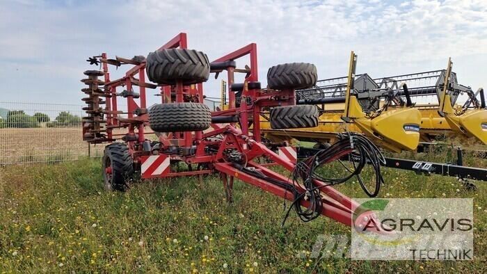 Horsch TERRANO 6 FM Cultivators