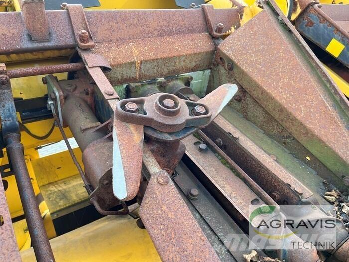 New Holland MF 875 W Combine harvester spares & accessories