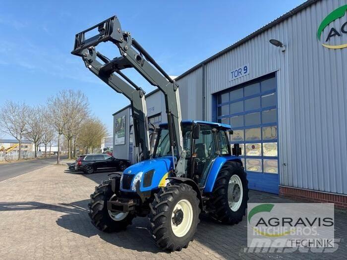 New Holland TLA 100 Tractors