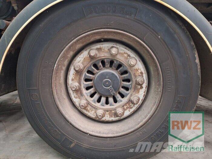 Schmitz  Other farming trailers