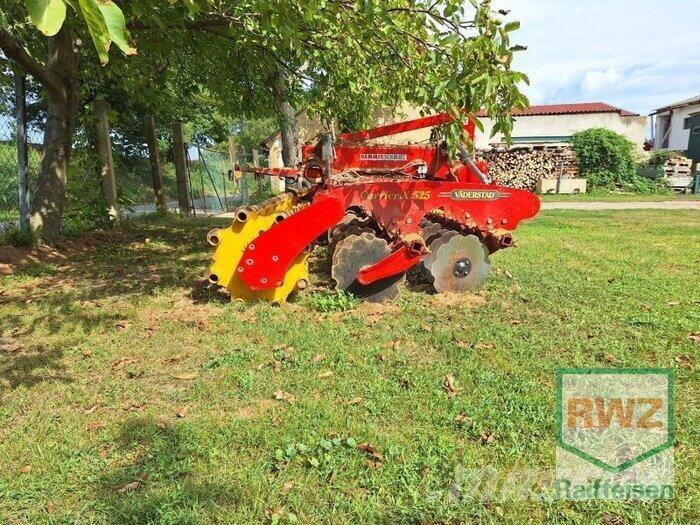 Väderstad CRX 525 Harrows