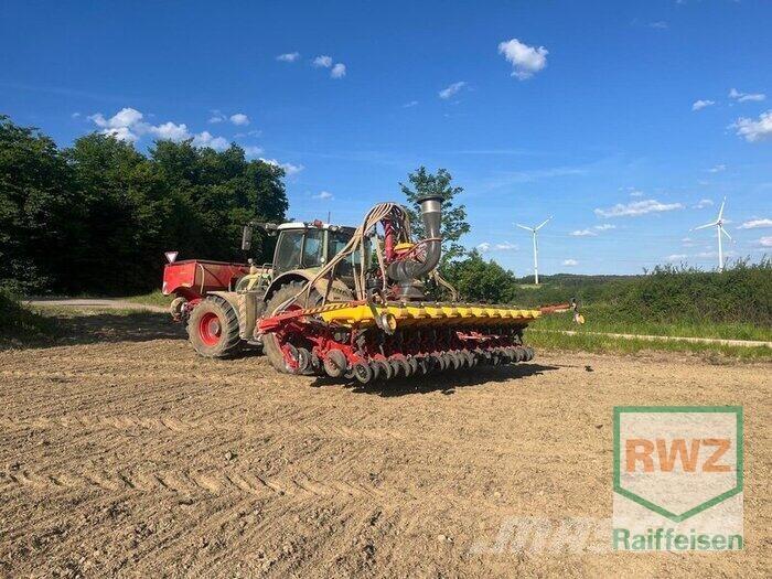 Väderstad Tempo V12 Drills