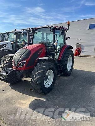 Valtra A105MH4 Tractors