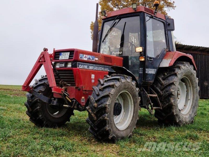 Case IH 844 XL Tractors