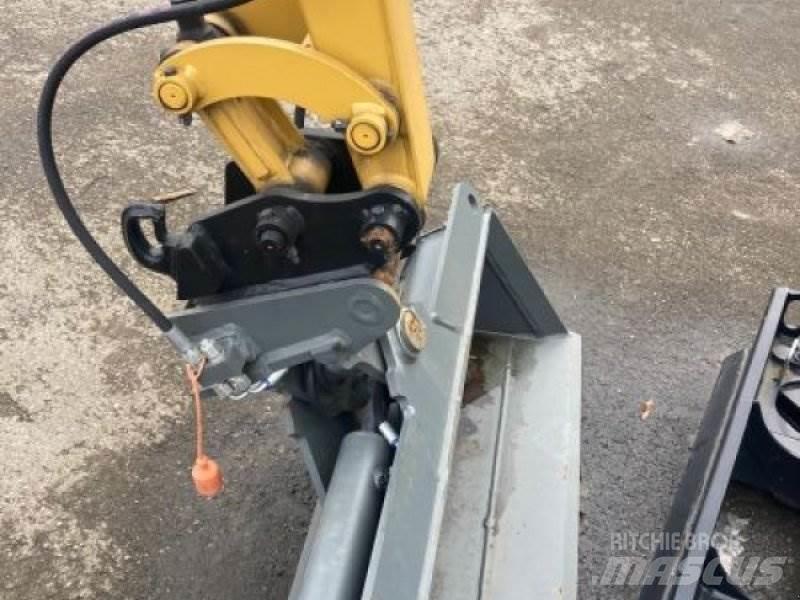 CAT 301.8-05A Mini excavators < 7t