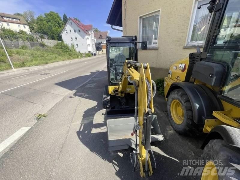 CAT 302CR-05A Mini excavators < 7t