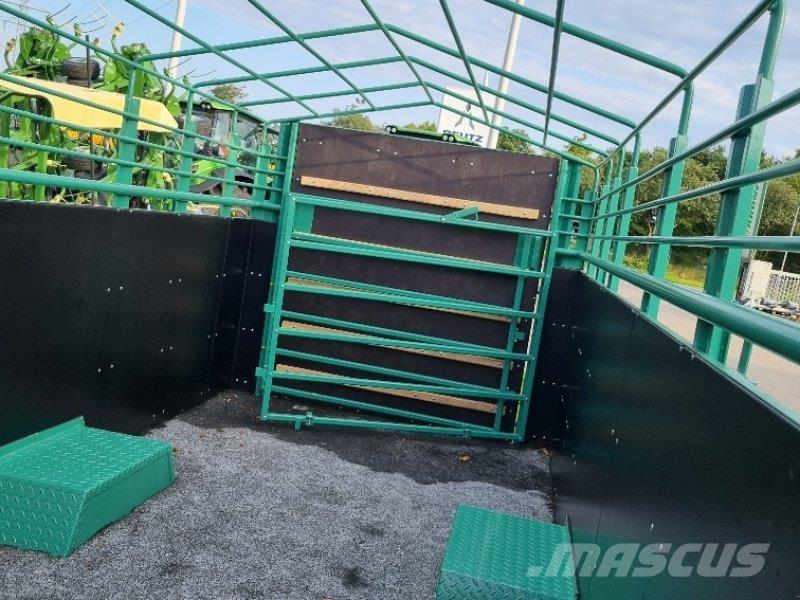 Knies VA 8 Livestock carrying trailers