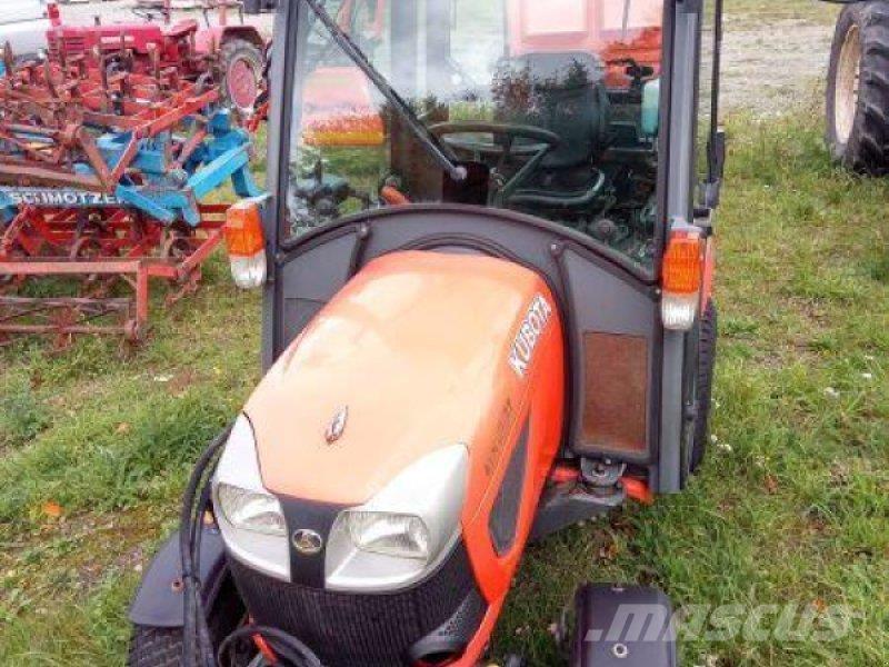 Kubota BX231 Compact tractors