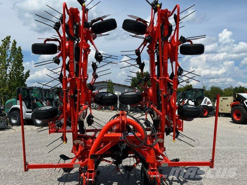 Kuhn GF 10803 Rakes and tedders
