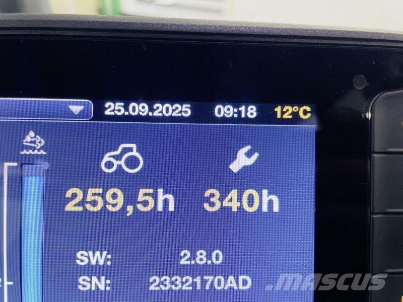 Valtra T235D Tractors