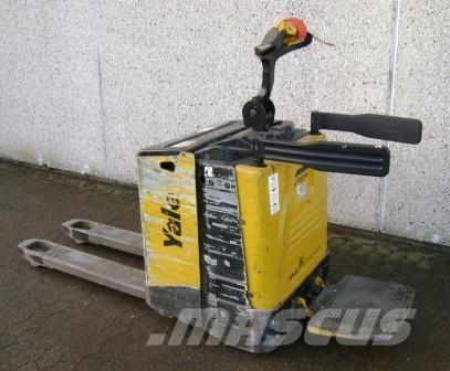 Yale MP20X - 400 AH Low lifter with platform